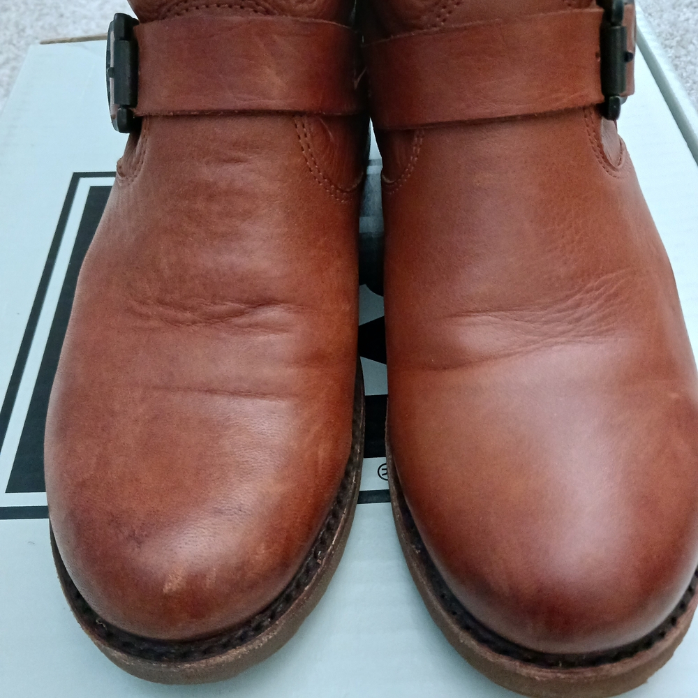 Frye Veronica Shortie Slouch Boot In Whiskey - Picture 5 of 8